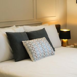 Mazzini'S Rooms